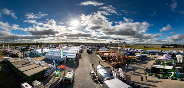 SERVICE_PARK_PANO